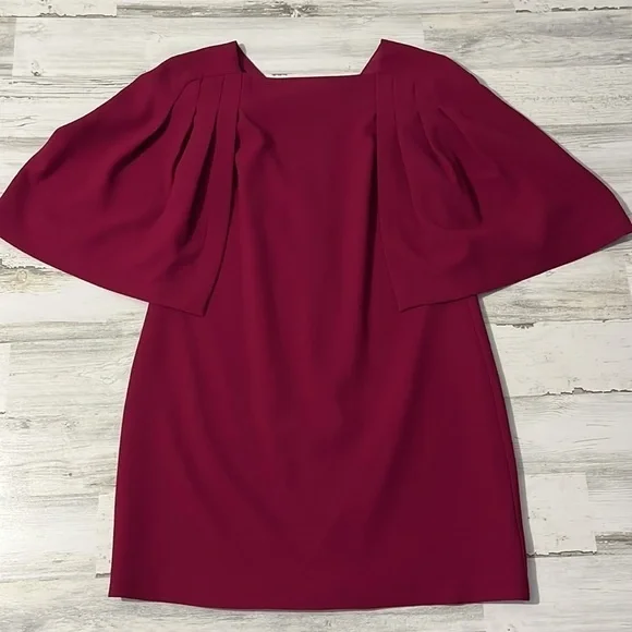 Trina Turk Fuchsia Cape short sleeve dress size 6 - Picture 3 of 10